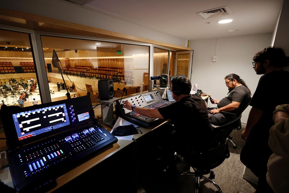 El pasado martes 21 de octubre se realizó la grabación en la Gran Sala Sinfónica del Centro de Extensión Artística y Cultural (CEAC)